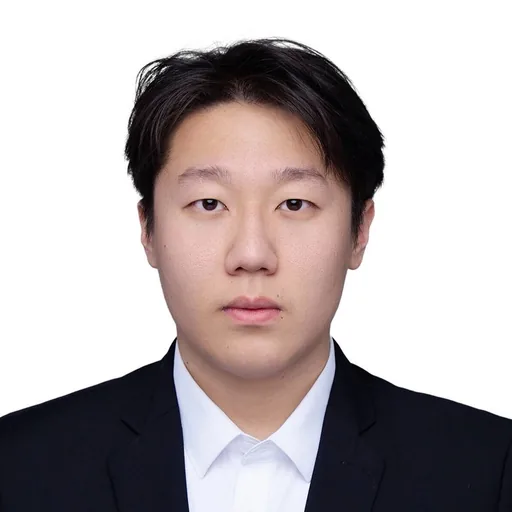 Portrait of Shuzhe Zhang.